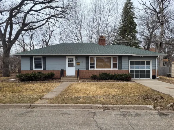 610 Maple ST, Alexandria, MN 56308