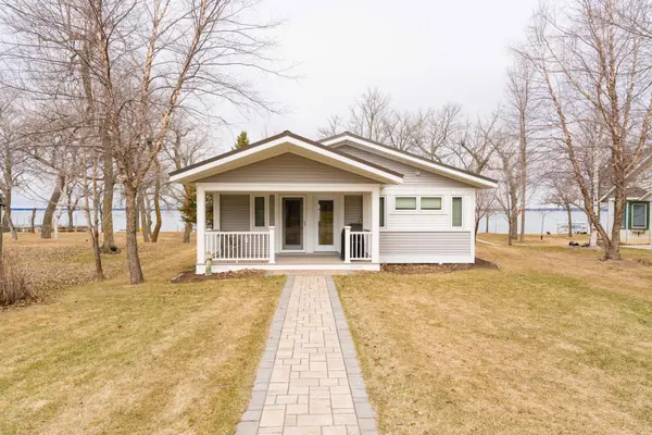 39989 Clearmont RD, Battle Lake, MN 56515
