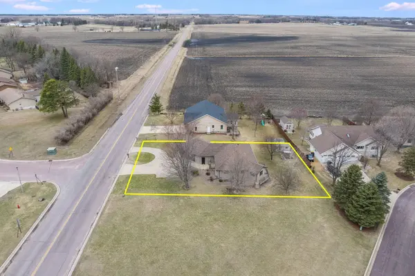 746 W Lair RD, Fairmont, MN 56031