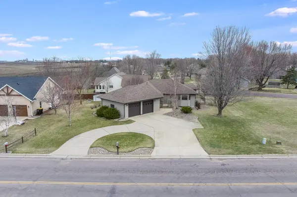 746 W Lair RD, Fairmont, MN 56031