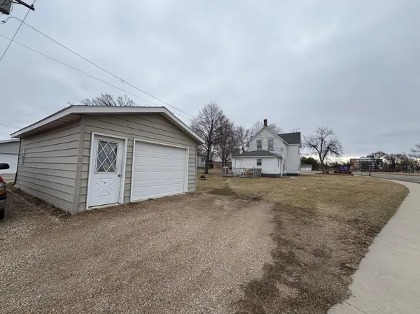 403 15th ST N, Benson, MN 56215
