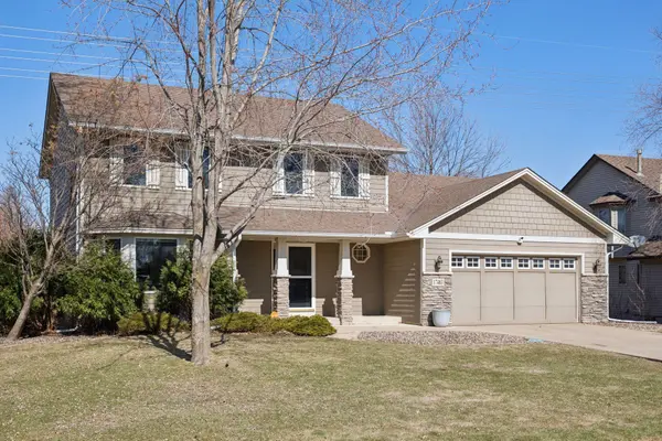 17483 Jaguar PATH, Lakeville, MN 55044