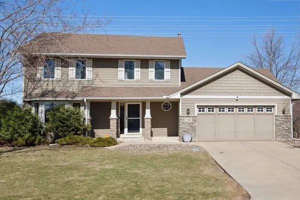 17483 Jaguar PATH, Lakeville, MN 55044