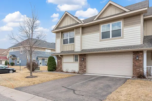 3262 Red Oak TRL, Hamel, MN 55340