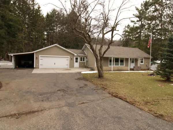 345 Baer DR, Hudson, WI 54016
