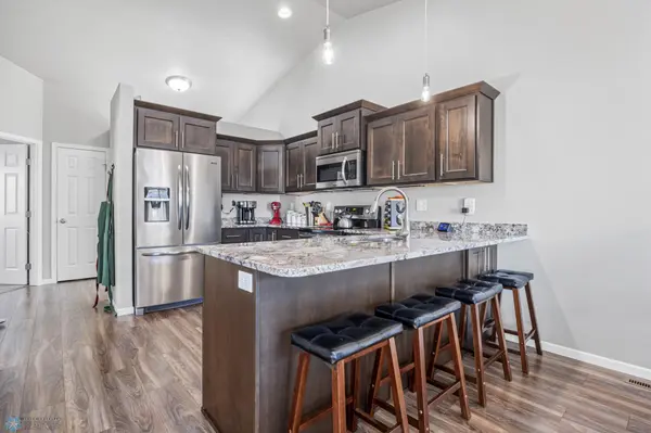 925 28 AVE W, West Fargo, ND 58078
