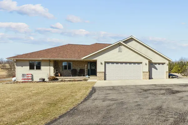 16723 207th AVE,  Eden Valley,  MN 55329