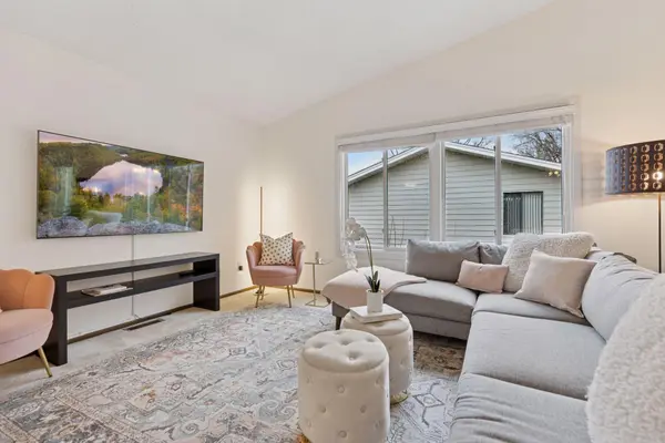 2225 Oregon CT, Saint Louis Park, MN 55426