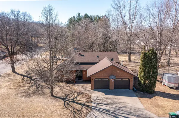 704 11th AVE NE, Little Falls, MN 56345