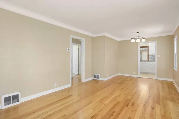 1944 Nebraska AVE E, Saint Paul, MN 55119