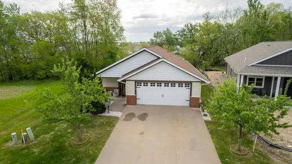 1037 Harvest WAY, Lake City, MN 55041