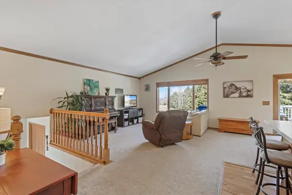 1208 County RD E, New Richmond, WI 54017