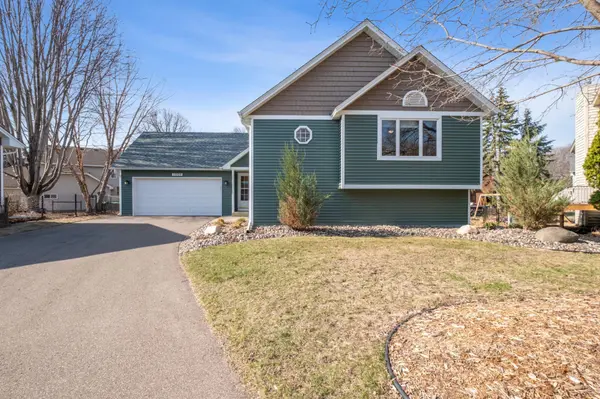 1009 April PL, Burnsville, MN 55306