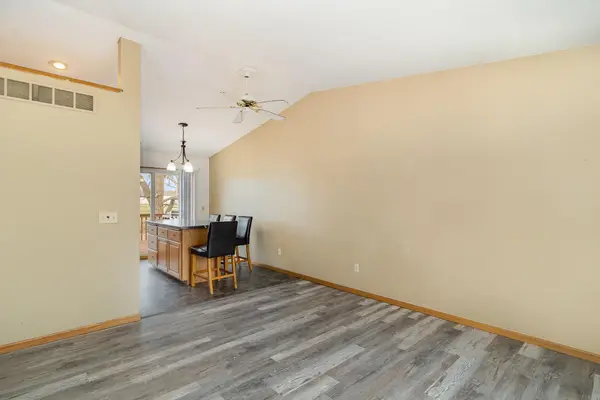 904 N 4th ST, Saint Peter, MN 56082
