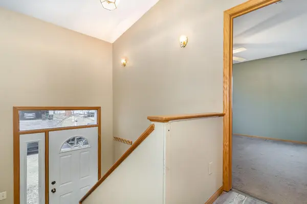 904 N 4th ST, Saint Peter, MN 56082