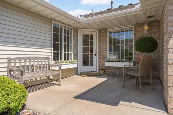 9179 Larkspur Glade, Maple Grove, MN 55311