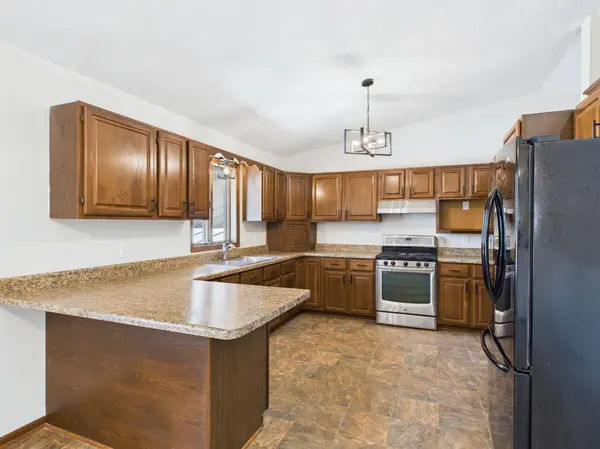 34683 Plum Hill LN Avon, MN 56310