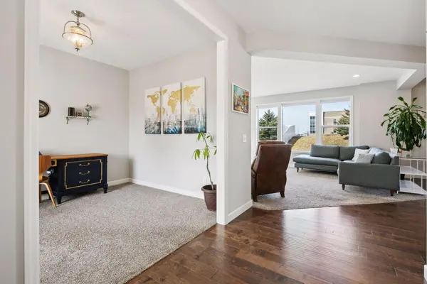 15335 Emory AVE, Apple Valley, MN 55124