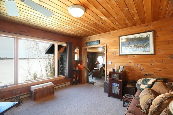 3749 Sundling RD, Greenwood Twp, MN 55790