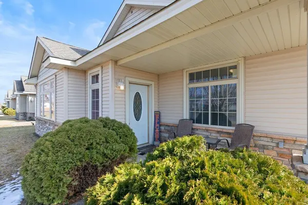 342 Roosevelt ST S, Cambridge, MN 55008