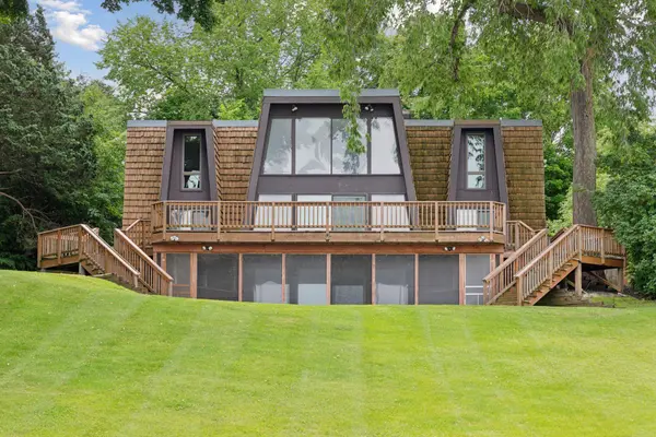 3150 Northview RD, Minnetonka Beach, MN 55391