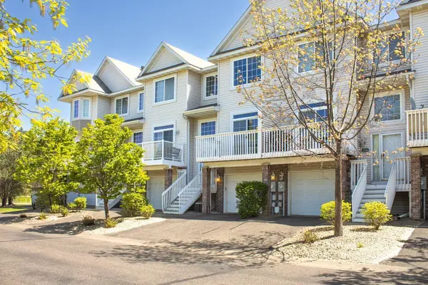 2300 Lower Afton RD E #315, Maplewood, MN 55119