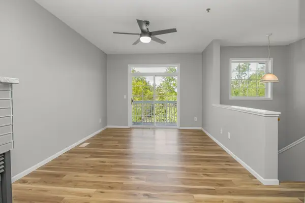 2300 Lower Afton RD E #315, Maplewood, MN 55119