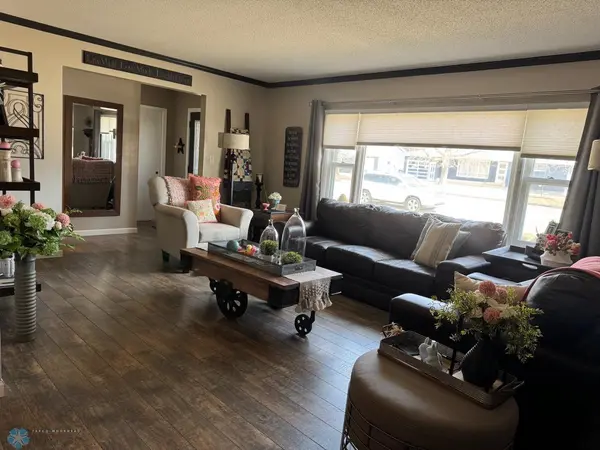 316 Webster ST, Lisbon, ND 58054