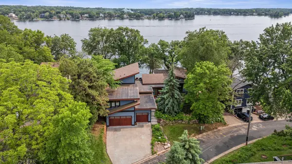14543 Pine RD NE, Prior Lake, MN 55372