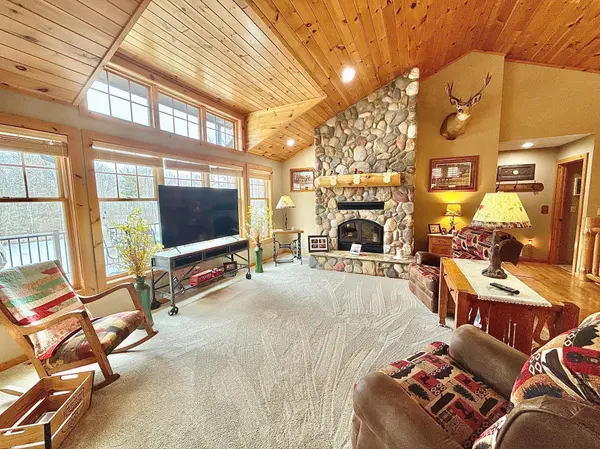 10 Tianna CT, Walker, MN 56484