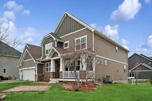 15349 Eagle Creek WAY, Apple Valley, MN 55124
