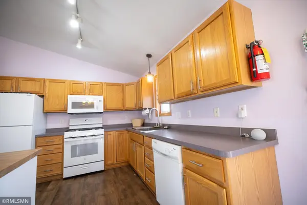 1324 7th ST N, Cannon Falls, MN 55009