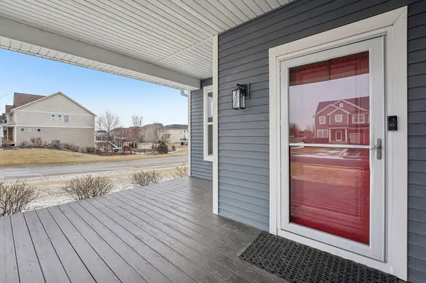 16932 Eventide WAY, Lakeville, MN 55044