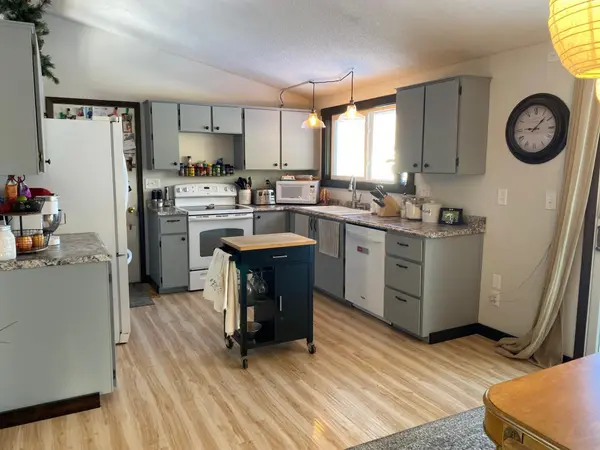 211 S 5th ST E, Aurora, MN 55705