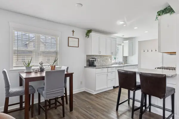 2661 Division ST N, North Saint Paul, MN 55109
