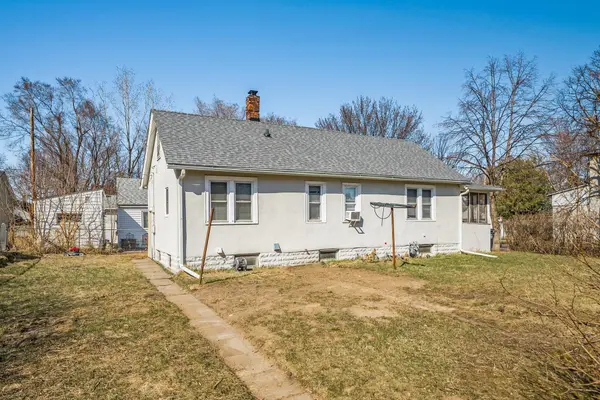 661 Kent ST, Saint Paul, MN 55103