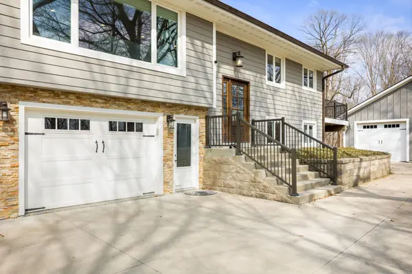 9470 Roy RD, Independence, MN 55328