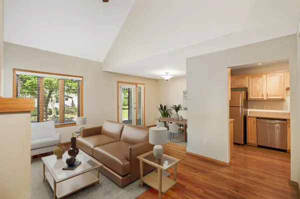 3749 Garfield AVE, Minneapolis, MN 55409