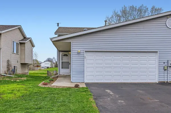 564 Kendall DR, Hastings, MN 55033