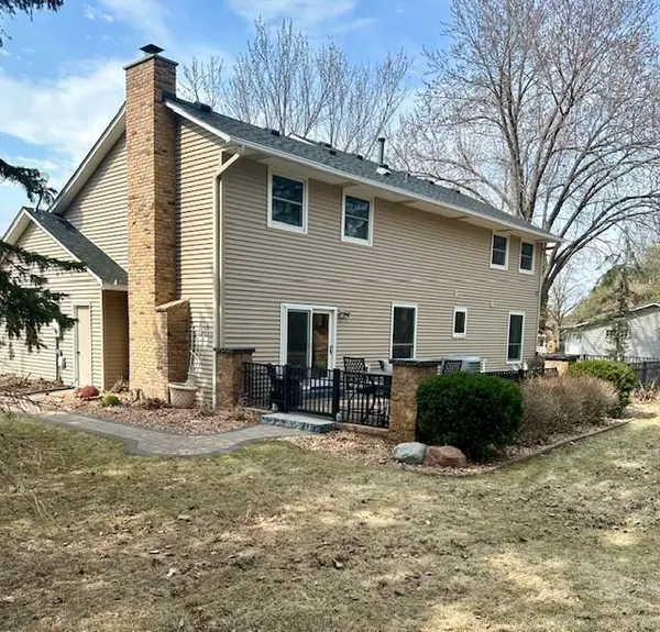13964 Euclid CT, Apple Valley, MN 55124