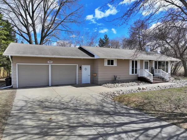 612 Woodland AVE, Park Rapids, MN 56470