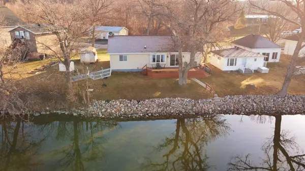 47663 Henry Hill LN, Pelican Rapids, MN 56572