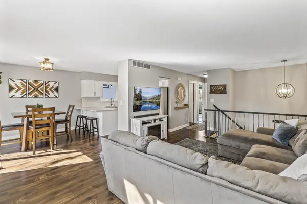 4886 Bloom AVE, White Bear Lake, MN 55110
