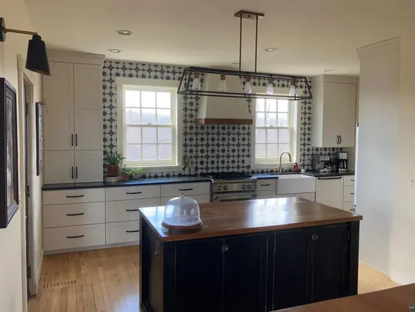 6025 115th ST, Northfield, MN 55057