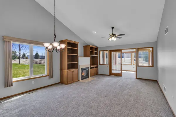 13980 Blarney CT, Rosemount, MN 55068