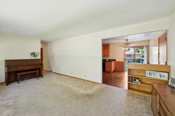 14307 Bellevue DR, Minnetonka, MN 55345