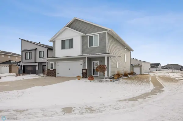 5261 8th CT W, West Fargo, ND 58078