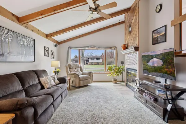 12700 Stoneridge RD, Dayton, MN 55327