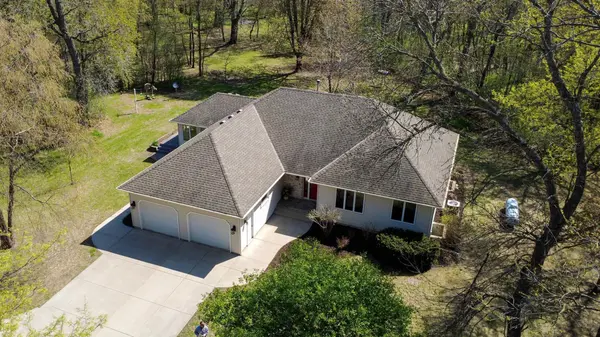21856 Walden AVE, Hutchinson, MN 55350