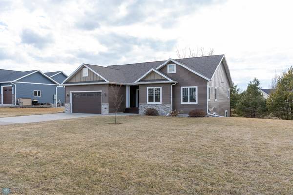 605 2nd ST, Arthur, ND 58006